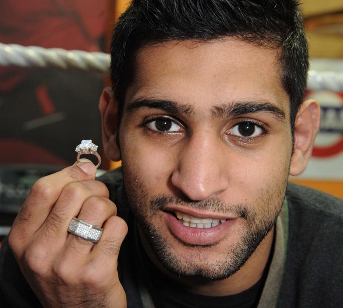 AMIR KHAN