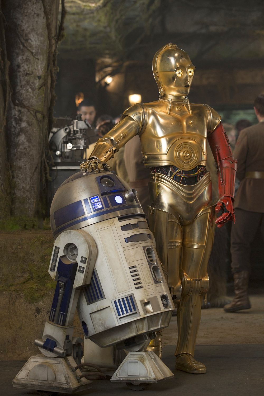 Robot duo in the new film Episode VII: The Force Awakens