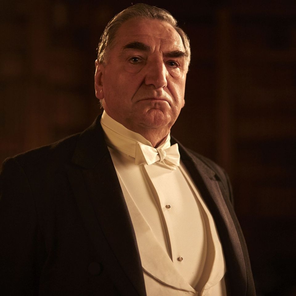  TV adverts for collection are narrated by Jim Carter, who plays Mr Carson in show