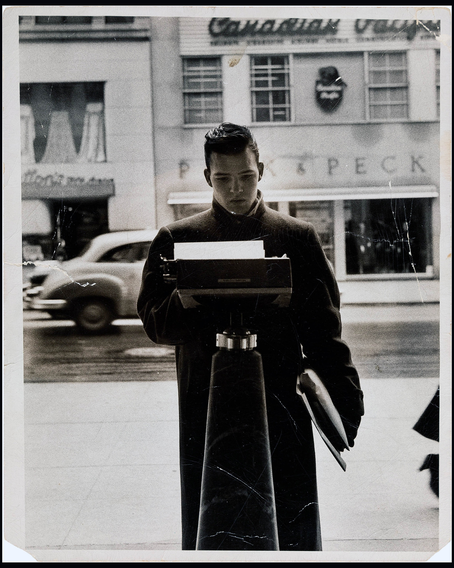 Pic: HeritageAuctions/BNPS A photo of James Collins as a teenager in 1955 standing at a typewriter that was set up outside of a shop on an NYC street. He had just typed "Marilyn Monroe is a beautiful girl and the photo, taken by Michael Rouger, ran in Life Magazine in 1955. A trove of rare and never-seen-before snapshots of Hollywood legend Marilyn Monroe have emerged for sale from the collection of a superfan who spent years following the star. The collection of 183 pictures of the pin up were all taken around New York in the mid-1950s by superfan James Collins, a teenager who was a member of the 'Monroe 6'. The youngsters were such avid fans Monroe ended up knowing them all by name and allowed them special access to her to take countless photos and signed numerous autographs. Collins is now auctioning the 183 photos in 18 lots through Heritage Auctions in Dallas, Texas.