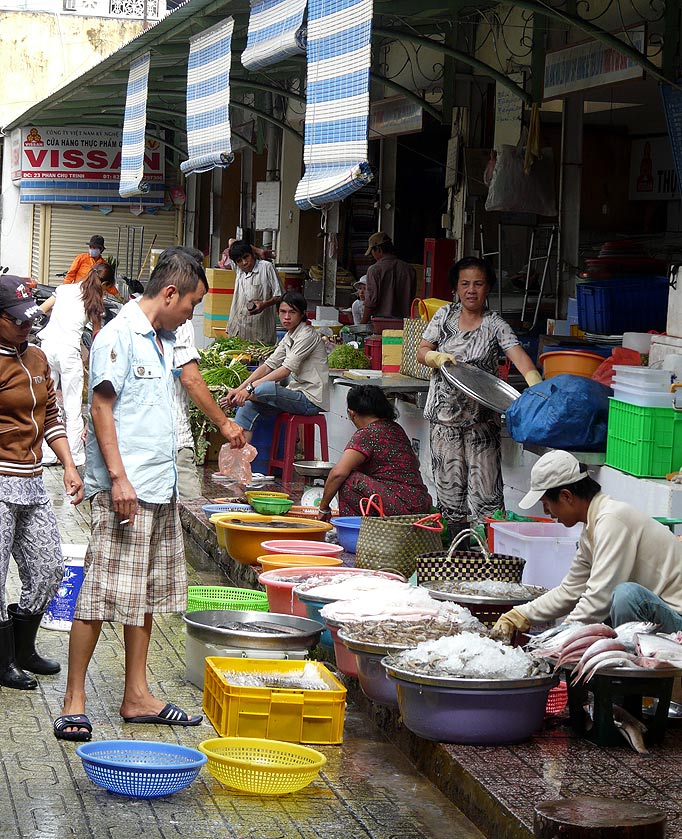 Fish stalls at the Ben Thanh market, Ho Chi Minh City