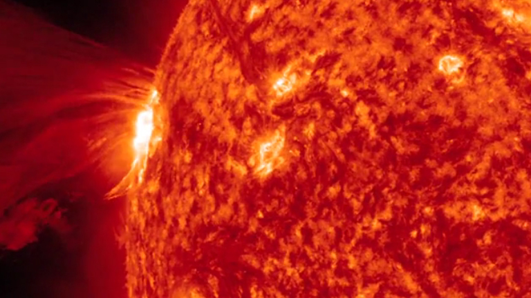 AMAZING images of a huge solar flare erupting on surface of the Sun