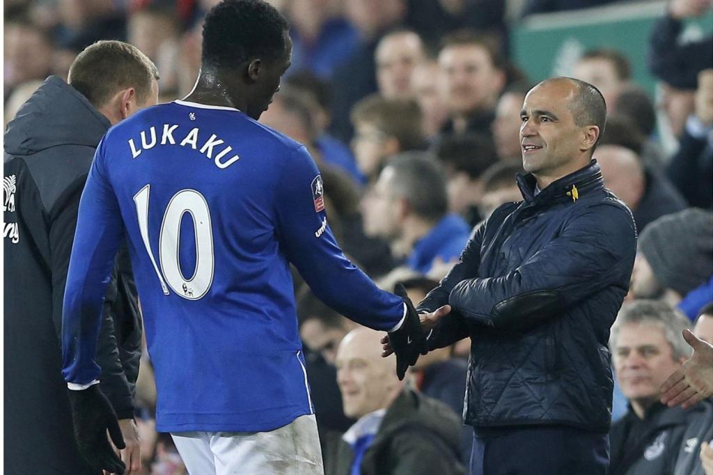 A warm handshake but how much longer will Romelu Lukaku and Robert Martinez be together?