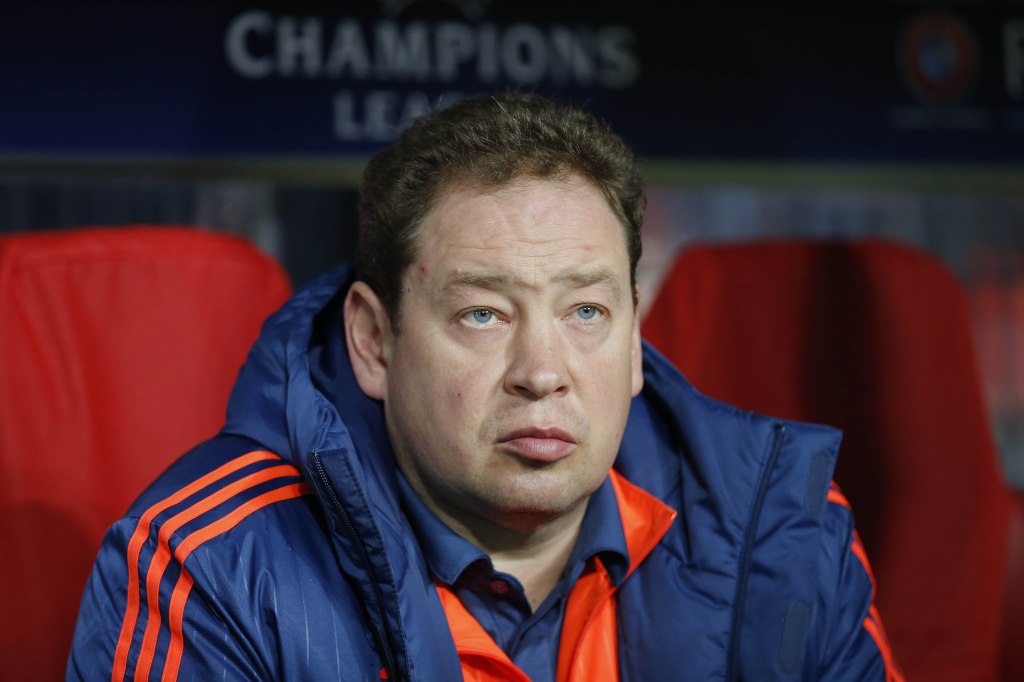  Leonid Slutsky has made a success combining his role with the Russian national team and his full-time job as boss of CSKA Moscow