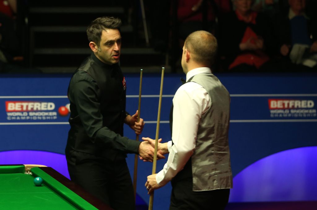  Ronnie O'Sullivan was beaten by Barry Hawkins in the second round of the World Snooker Championship