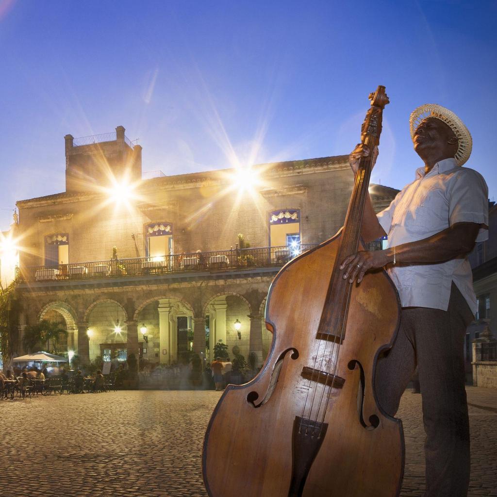  Music on Havana streets is tuned in