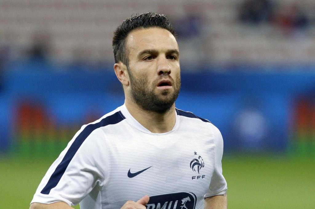  Mathieu Valbeuna hopes to be in the France squad for Euro 2016 this summer