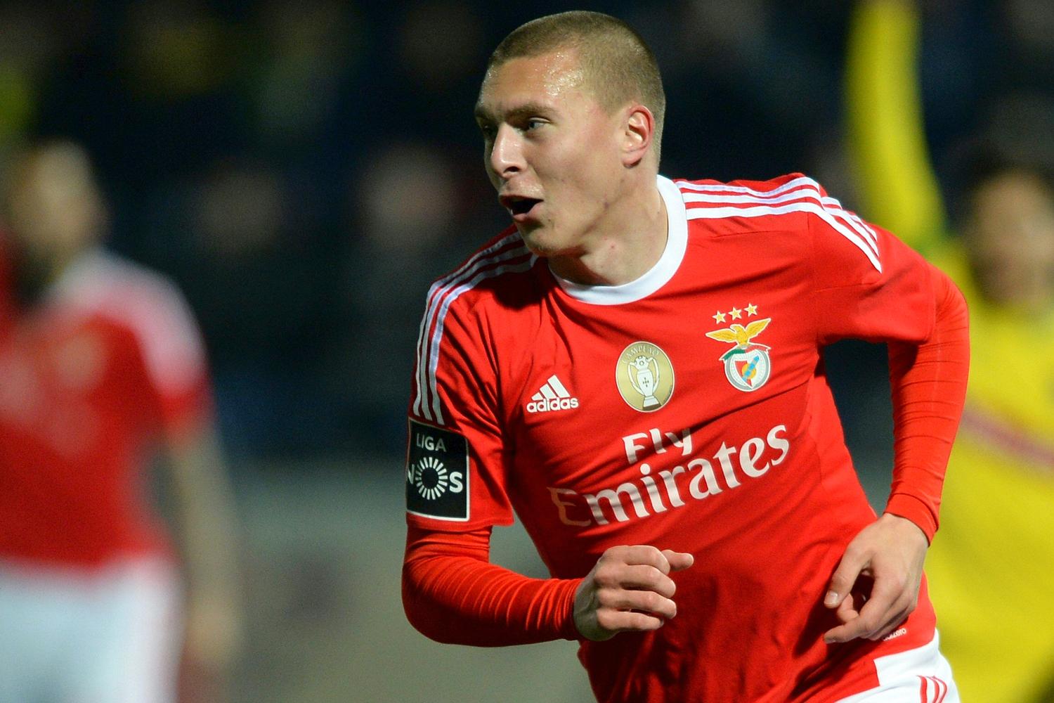  Victor Lindelof is a star for Benfica and Sweden