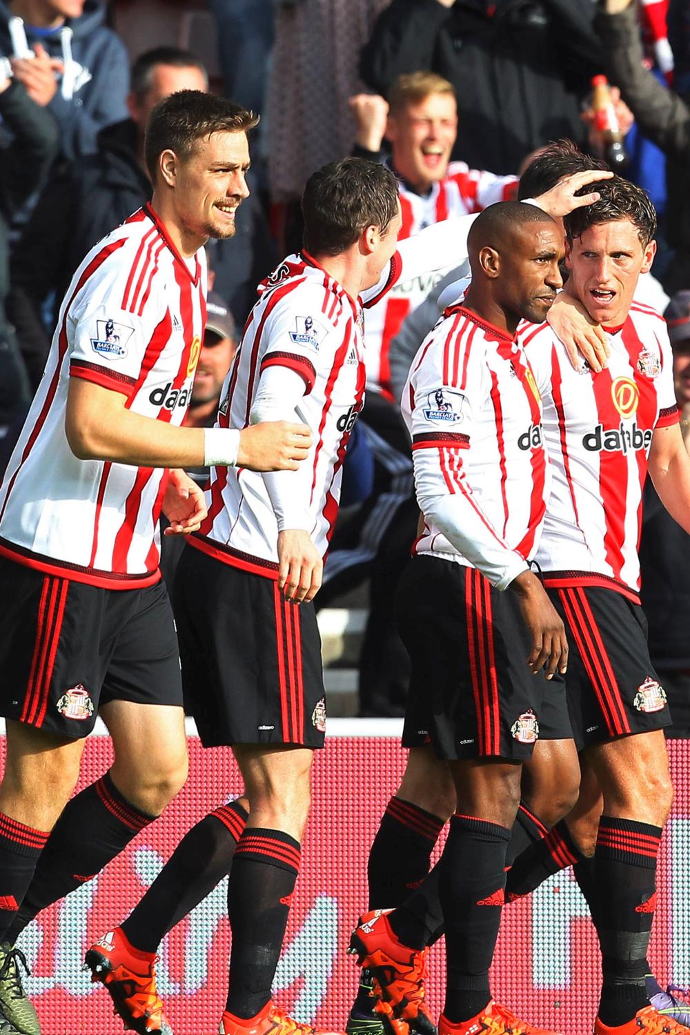 Sunderland romped Newcastle 3-0 at the Stadium of Light