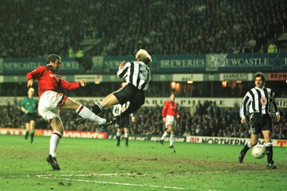 Eric Cantona nets a vital goal as Manchester United beat Newcastle 1-0 at St James' Park in 1996