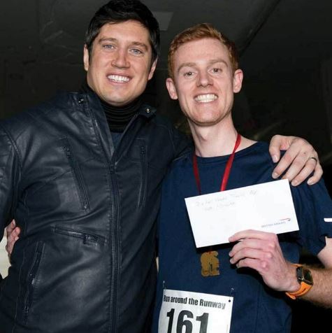  Cheque in ... Vernon Kay at a fun run