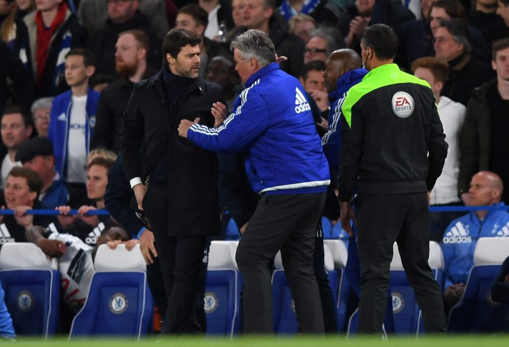  Pochettino is held back by Hiddink