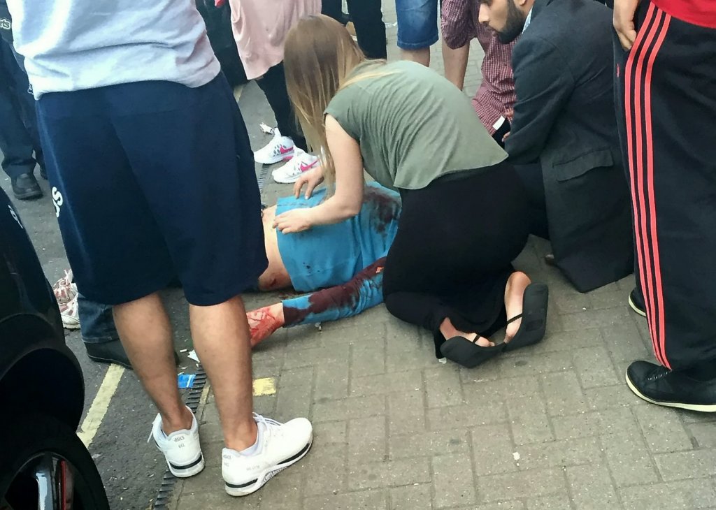 She performed CPR on him for five minutes before paramedics arrived