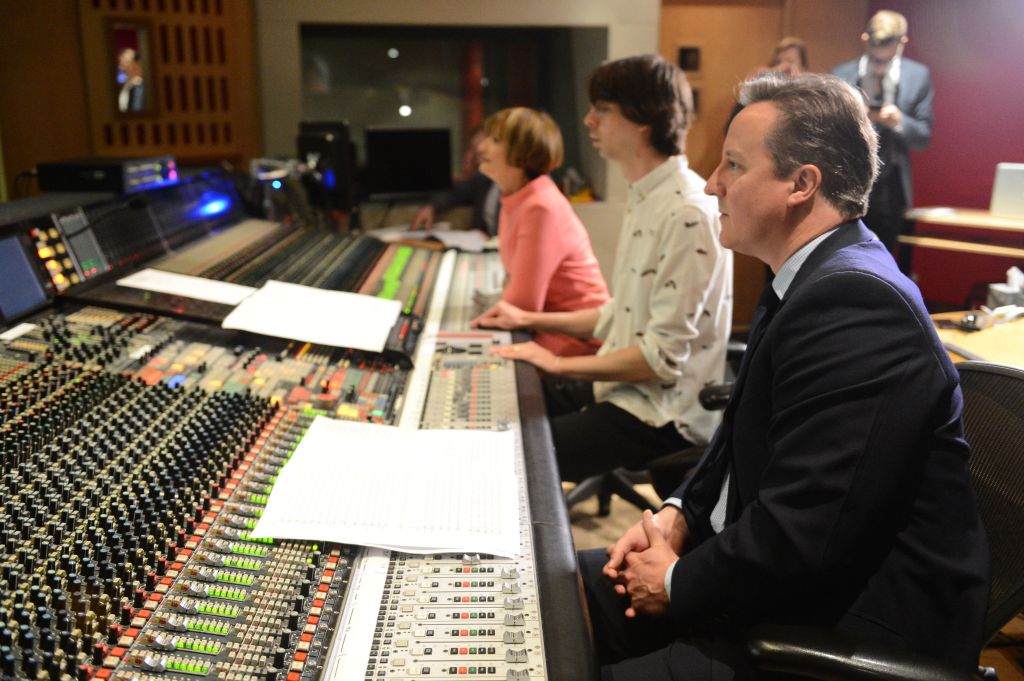 David Cameron was quick to hail the luvvie's letter as he toured Abbey Road studios