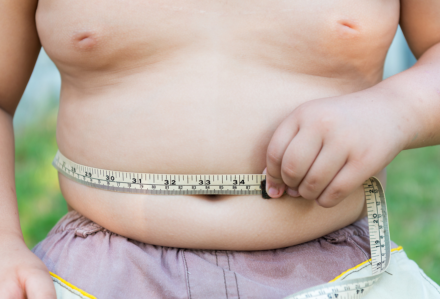  Britain's overweight children are having to rely on ventilators because they're so fat they can't get enough oxygen in their blood