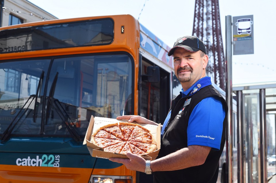  Delivery drivers will make sure the pizza is waiting for the hungry customer