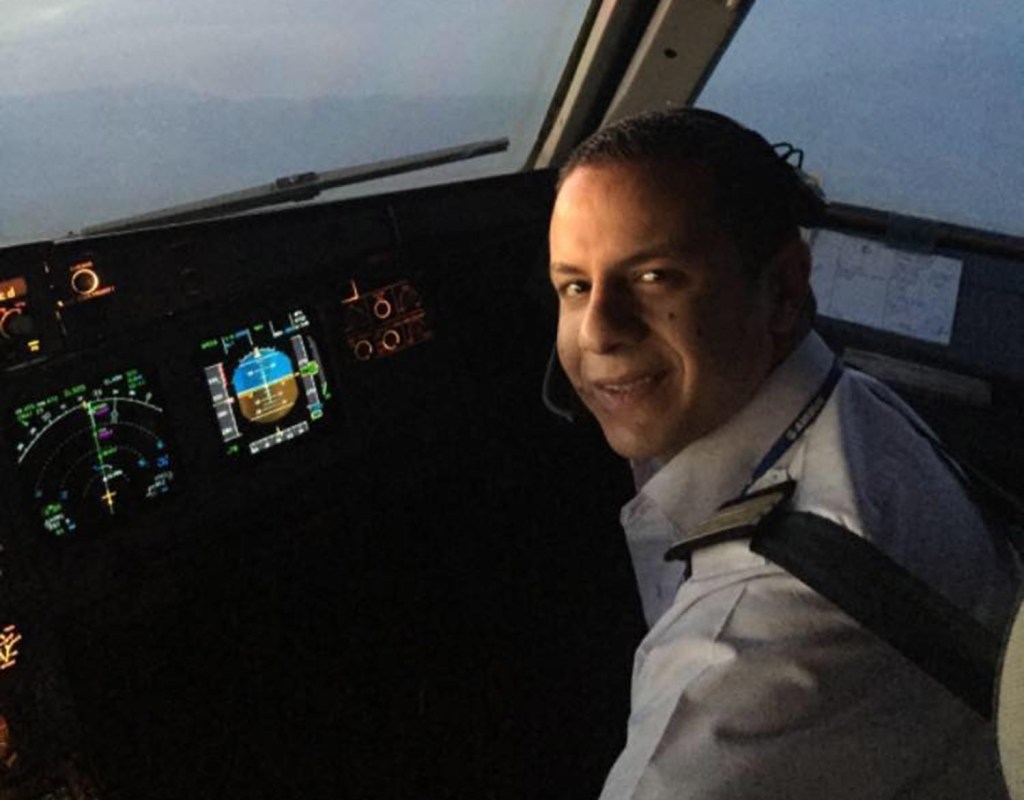  Co-pilot Mohamed Mamdouh Assem had dreamed of flying planes since he was a boy. His mother invested her life savings to help her son achieve his dream