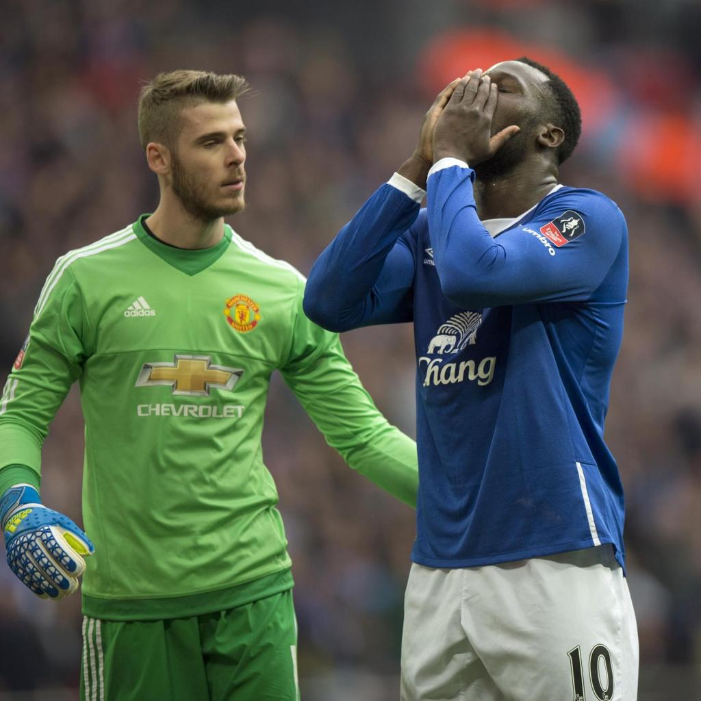 Lukaku and David De Gea could be teammates at Manchester United next season