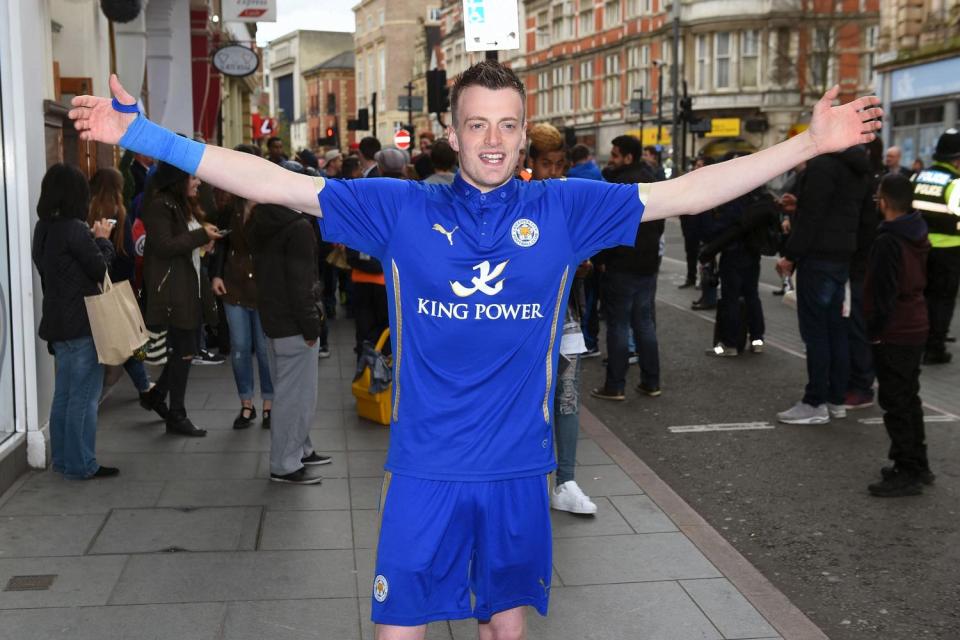  Lee has been blocked by Jamie Vardy from contacting him on social media