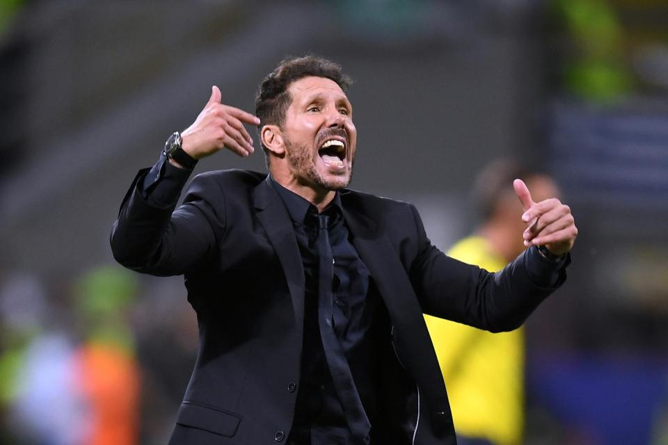 Simeone looks set to stay at Atletico Madrid despite interest from Paris Saint-Germain