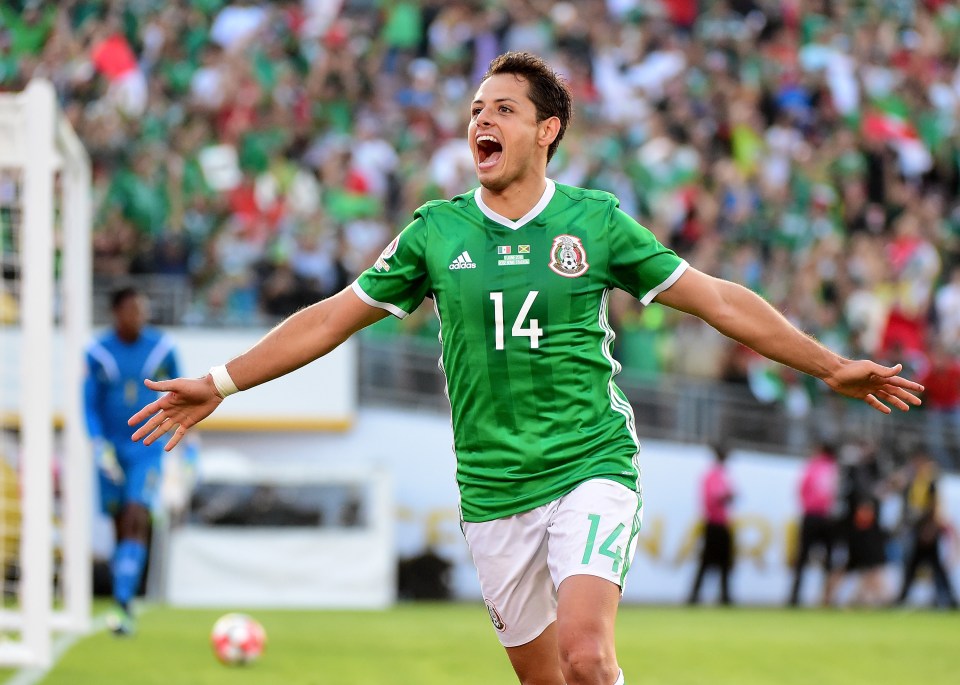 PASADENA, CA - JUNE 09:  Chicharito #14 of Mexico celebrates after his goal in front of Andre Blake #1 of Jamaica to take a 1-0 lead during Copa America Centenario at the Rose Bowl on June 9, 2016 in Pasadena, California.  (Photo by Harry How/Getty Images)