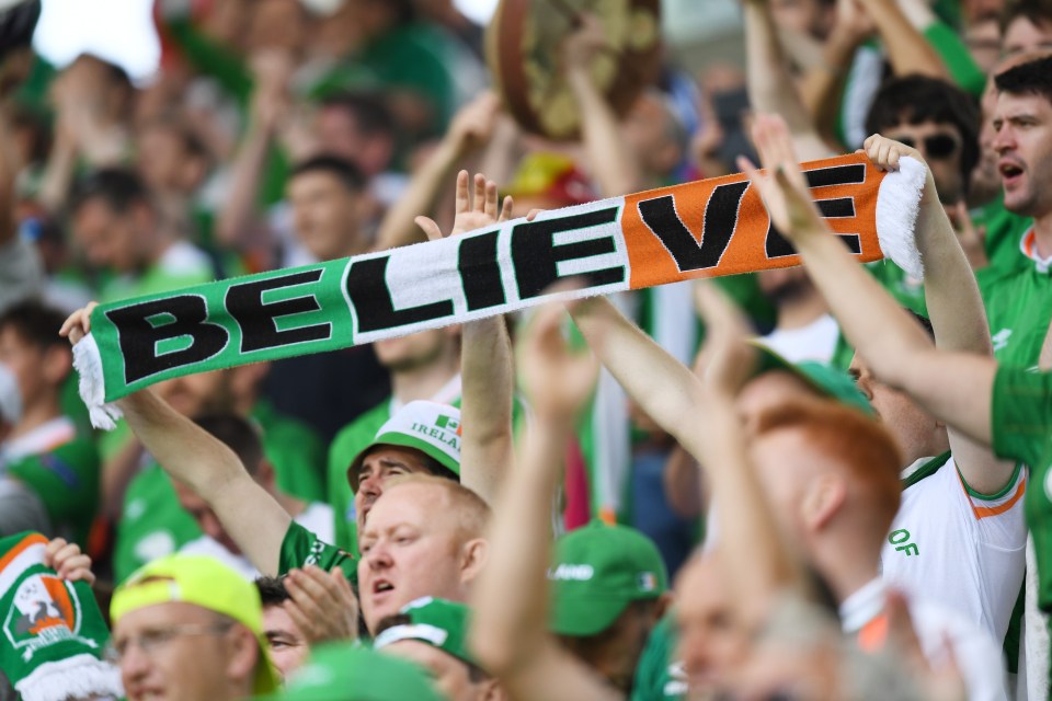 BORDEAUX, FRANCE - JUNE 18: A Republic of Ireland supporter enjoys the match atmosphere during the UEFA EURO 2016 Group E match between Belgium and Republic of Ireland at Stade Matmut Atlantique on June 18, 2016 in Bordeaux, France. (Photo by Dennis Grombkowski/Getty Images)