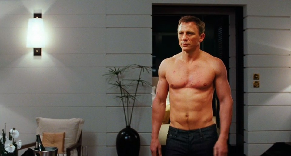  Daniel Craig seriously bulked up when he took on the role of James Bond