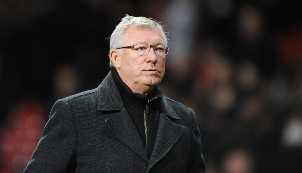 epa03403362 Manchester United manager Alex Ferguson reacts during the UEFA Champions League soccer match at Old Trafford, Manchester, Britain, 19 September 2012. EPA/PETER POWELL