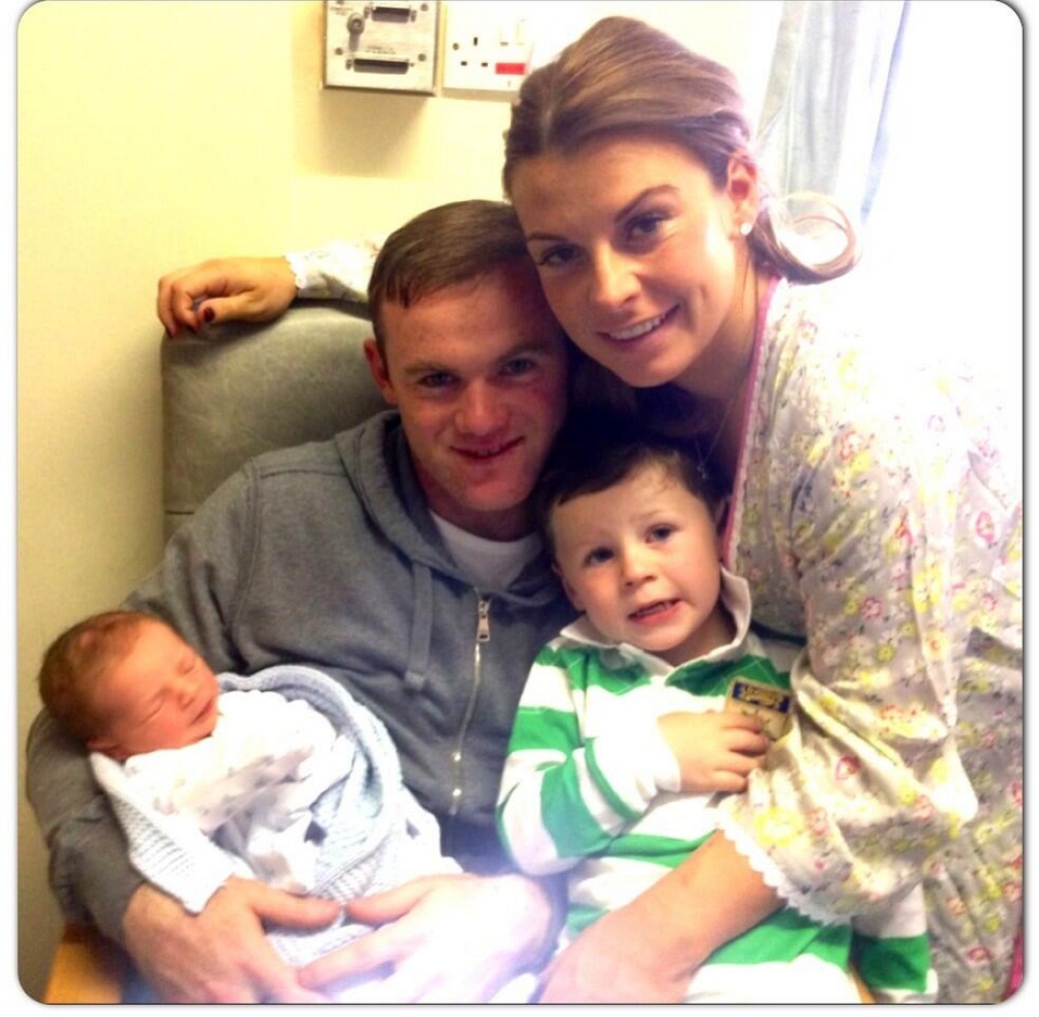  Coleen with her husband Wayne and their children