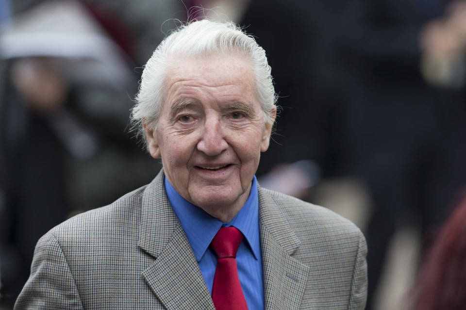  Dennis Skinner says he believes socialist reform will be easier if Britain is an independent country instead of being part of the EU