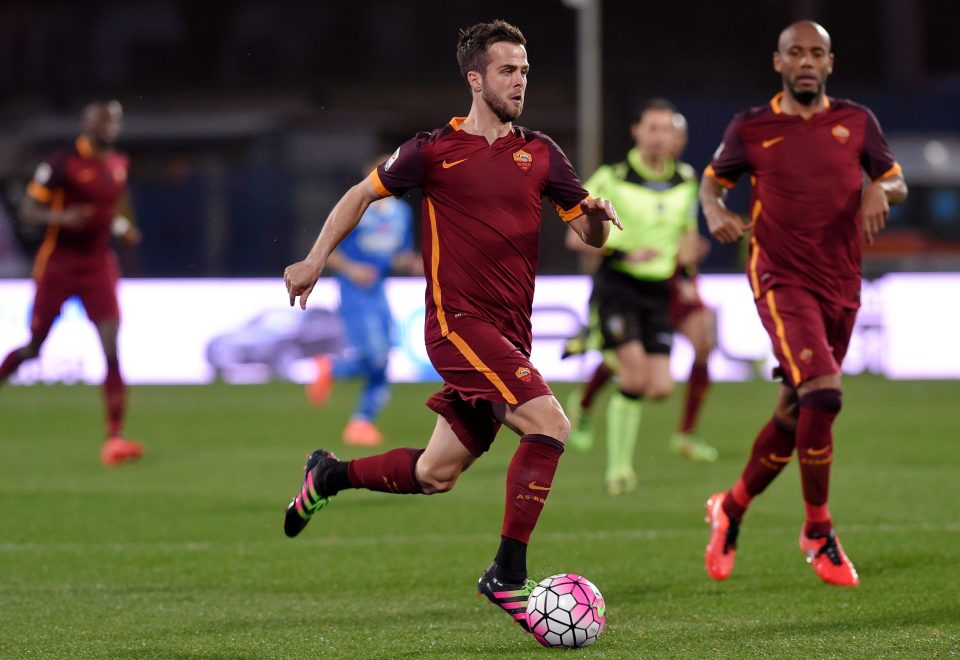 AS Roma midfield star Miralem Pjanic shows the driving, attacking style against Empoli that helped clinch a move to Serie A champions Juventus