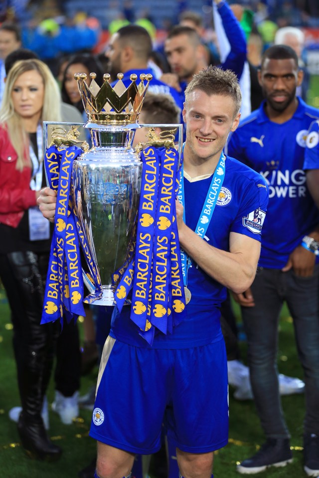 Jamie Vardy celebrates with the Premier League title