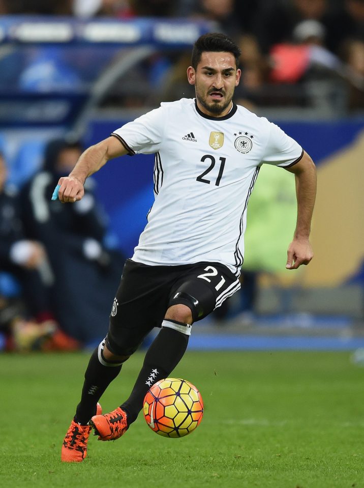 Gundogan missed out on a spot in the Germany squad becuase of his dislocated kneecap 