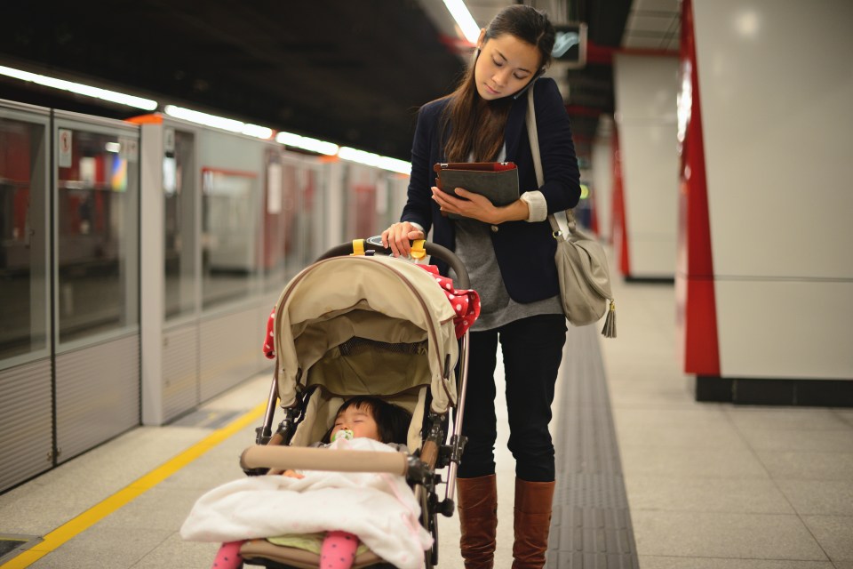  Parents often pay more attention to their phones than their children