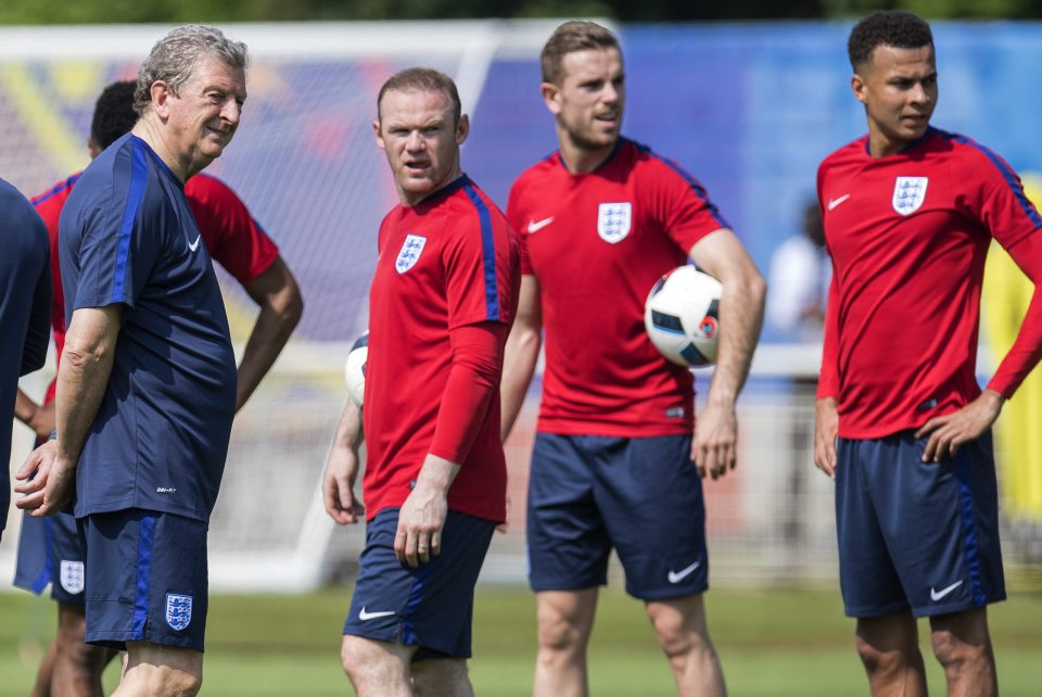  Captain Wayne Rooney has huge faith in England's young squad, hoping their youthful fearlessness can translate to exciting football on the pitch at Euro 2016