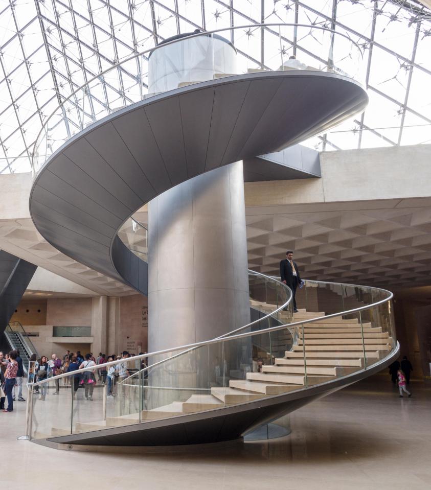  The subtle lift in the Louvre brings space-age technology to the ornate palace