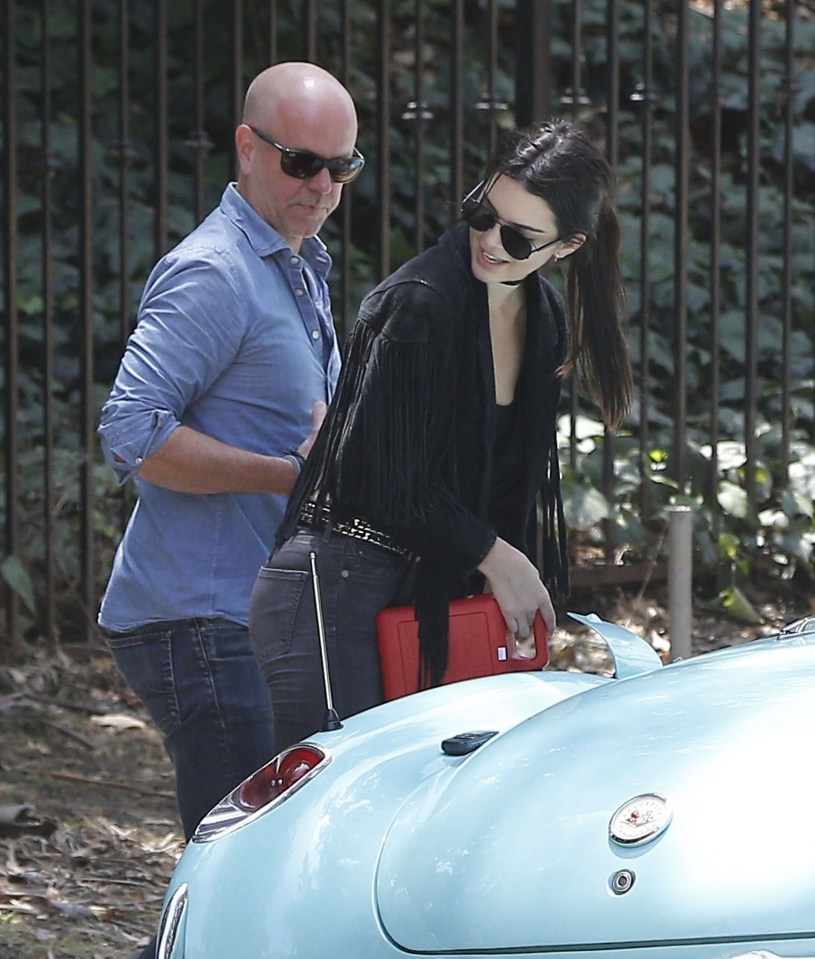 The man helped get Kendall on her way again