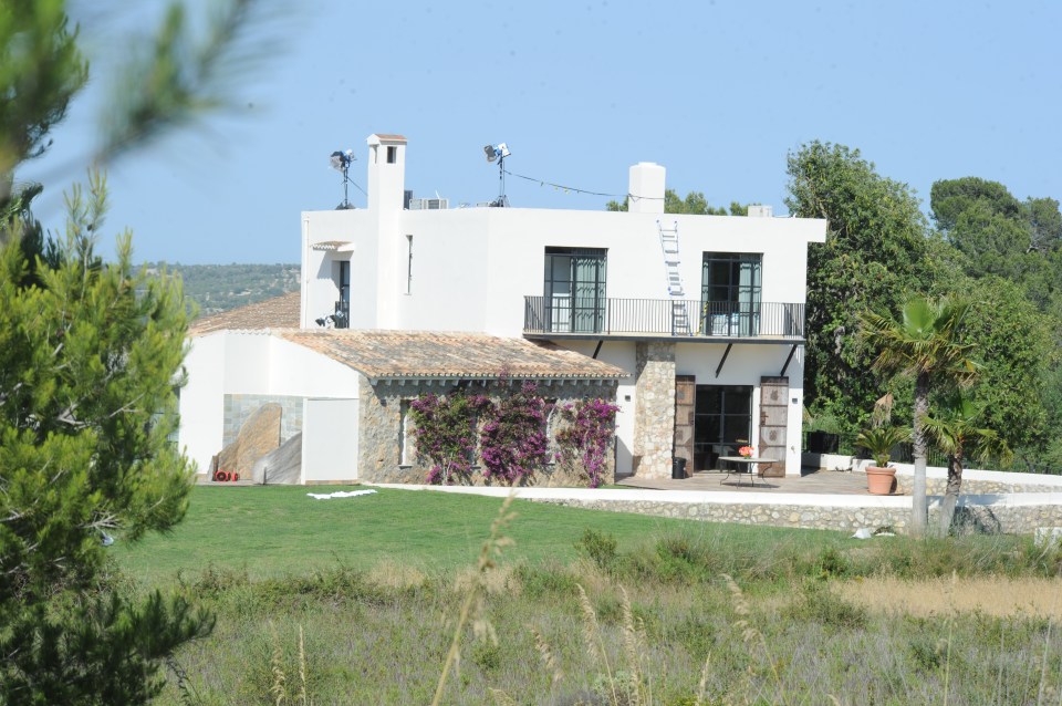  The gang are staying in a lush villa in Magaluf