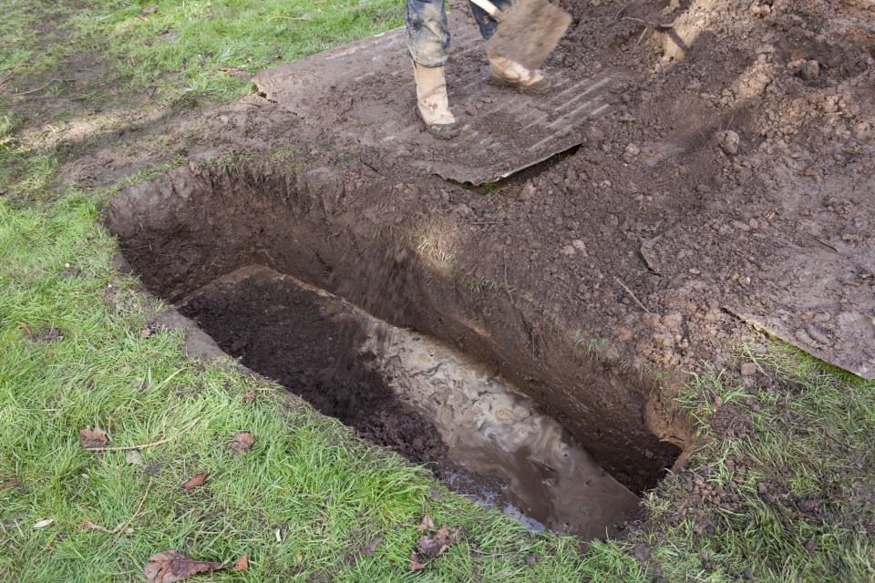 Due to the hot weather and hard ground in his back garden, Mr Wright has said he has a way to go until the grave is ready but he aims for it to be about 4ft deep, like the above grave