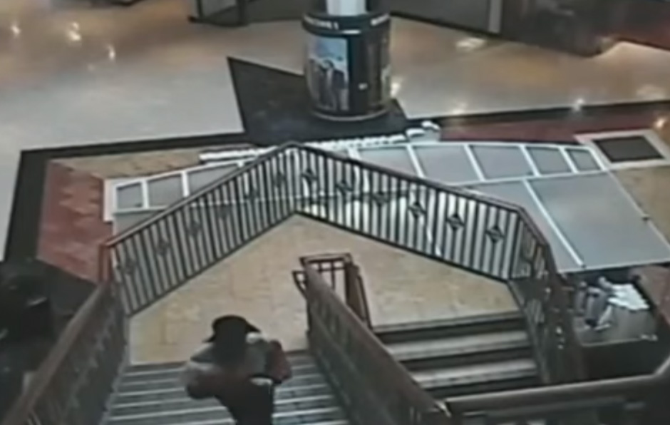  CCTV footage shows Amoore leaving the shopping mall with the child