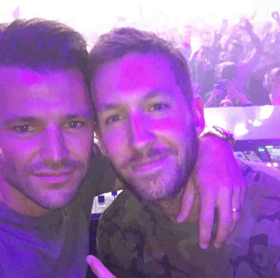  Mark Wright grabs Calvin in a hug as they party in Vegas