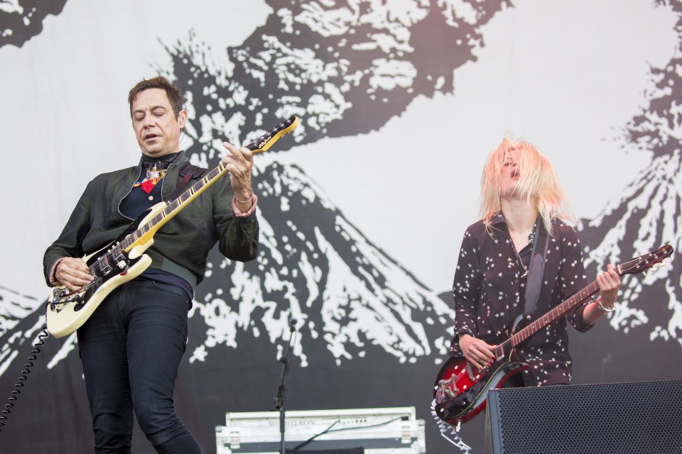  The Kills performing at the Isle of Wight Festival