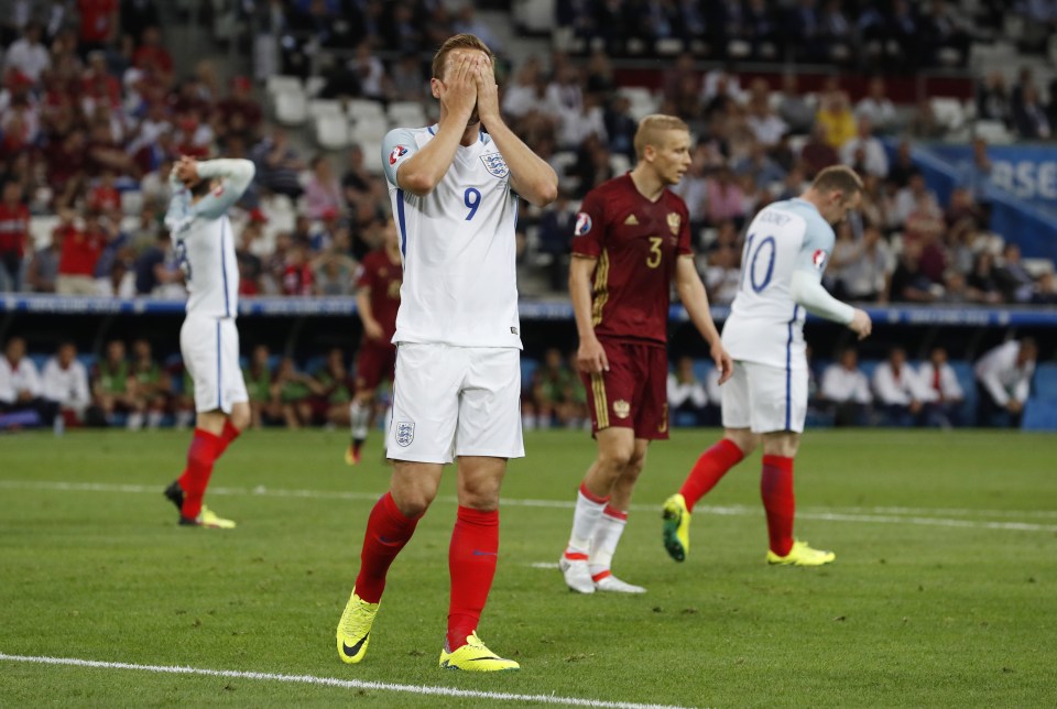 Football Soccer - England v Russia - EURO 2016 - Group B - Stade V¿lodrome, Marseille, France - 11/6/16 England's Harry Kane looks dejected REUTERS/Yves Herman Livepic