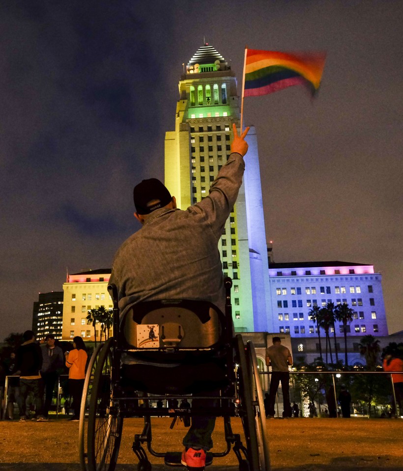  Thousands gathered in Los Angeles to pay tribute to those killed in the terror attack at Pulse nightclub