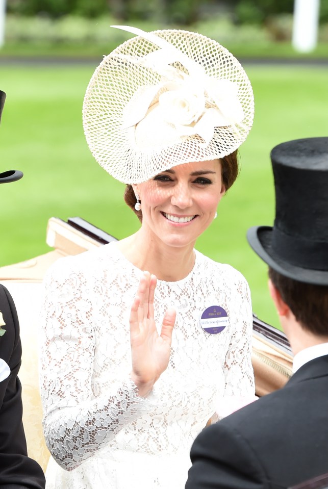  Prince William and the Duchess of Cambridge arrived in a carriage procession which made its way through eager crowds