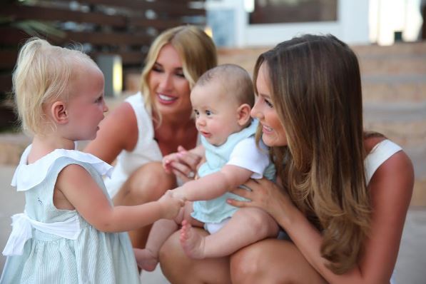 The yummy mummy sisters are enjoying a holiday with their tots