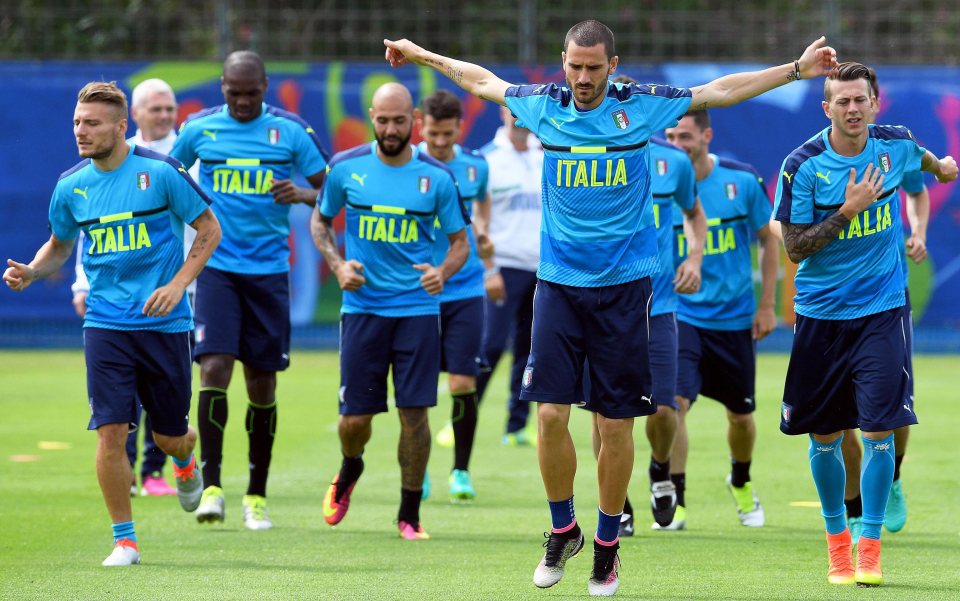 Italy are at full strength to take on Zlatan Ibrahimovic and Co