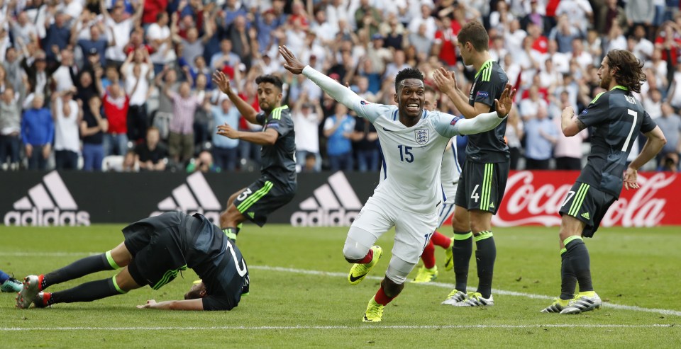 England are in pole position to qualify after the late strike