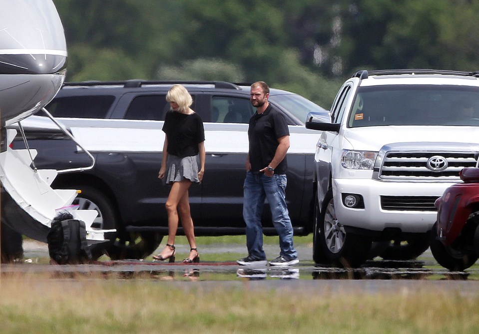  Taylor whisked the Brit away on her jet following their loved-up break in Rhode Island