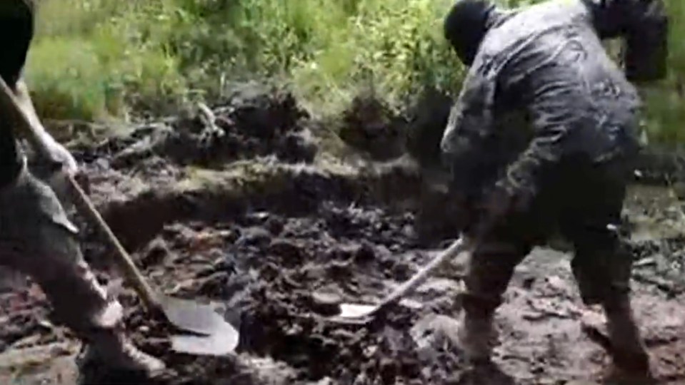 Buried alive Ukraine Russia